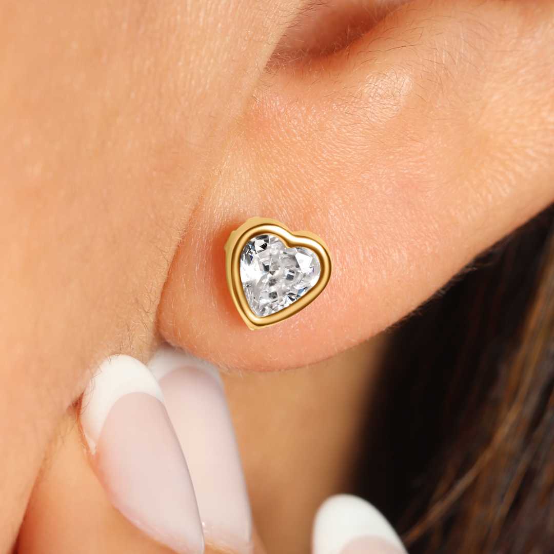 14K Gold Heart Bezel Cut Simulated Diamonds 6mm Earrings