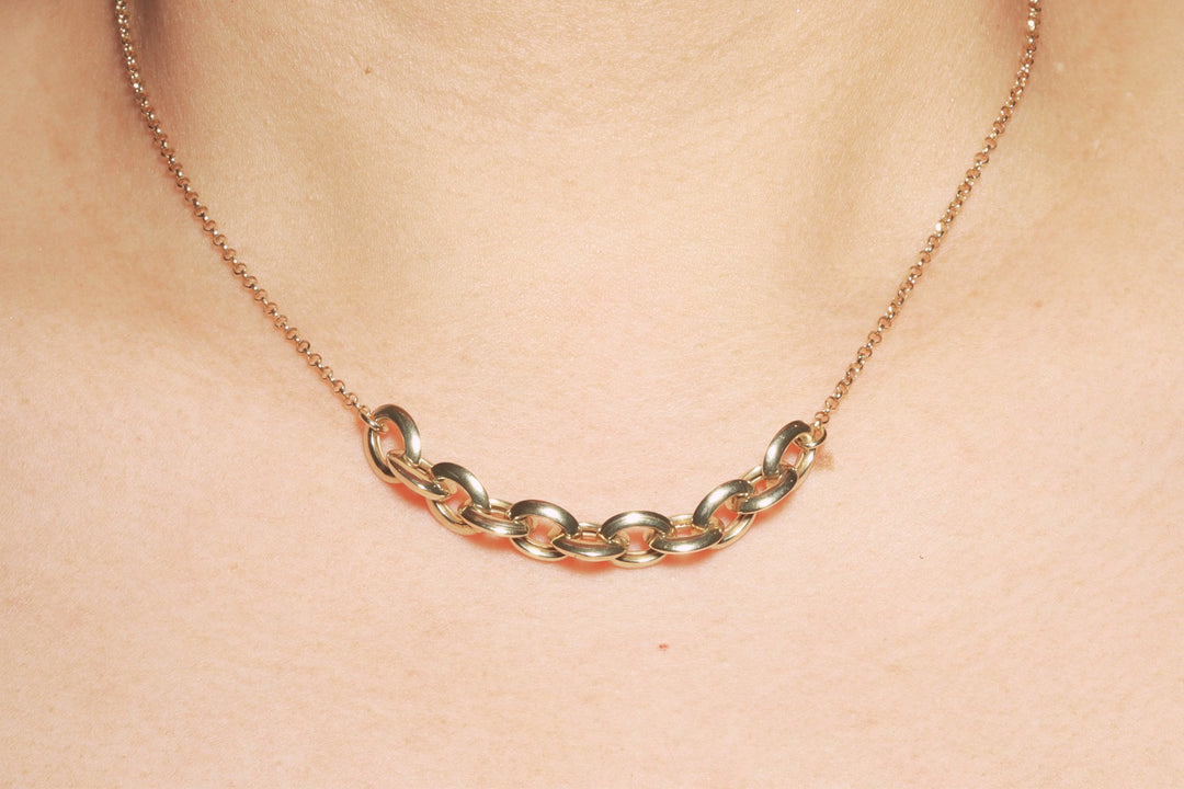 Renaissance Oval Chain Link Necklace