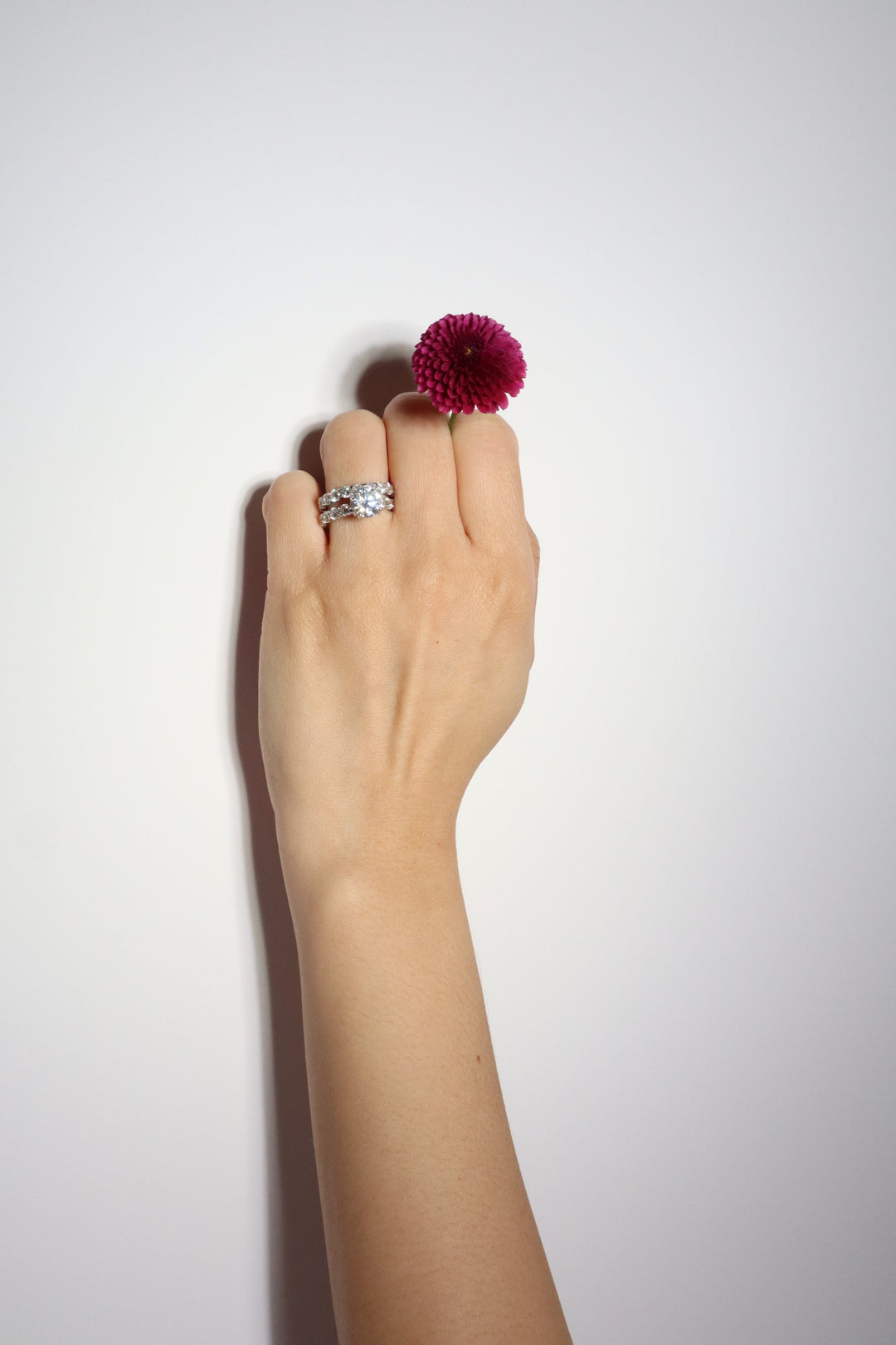 Round Brilliant Engagement Proposal Ring Set